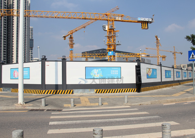 烤漆鋼結(jié)構(gòu)圍擋a款-深圳寶安藝展中心工地施工圍擋案例-A/B/C類圍擋-深圳市大通建材有限公司鋼圍擋生產(chǎn)定制廠家